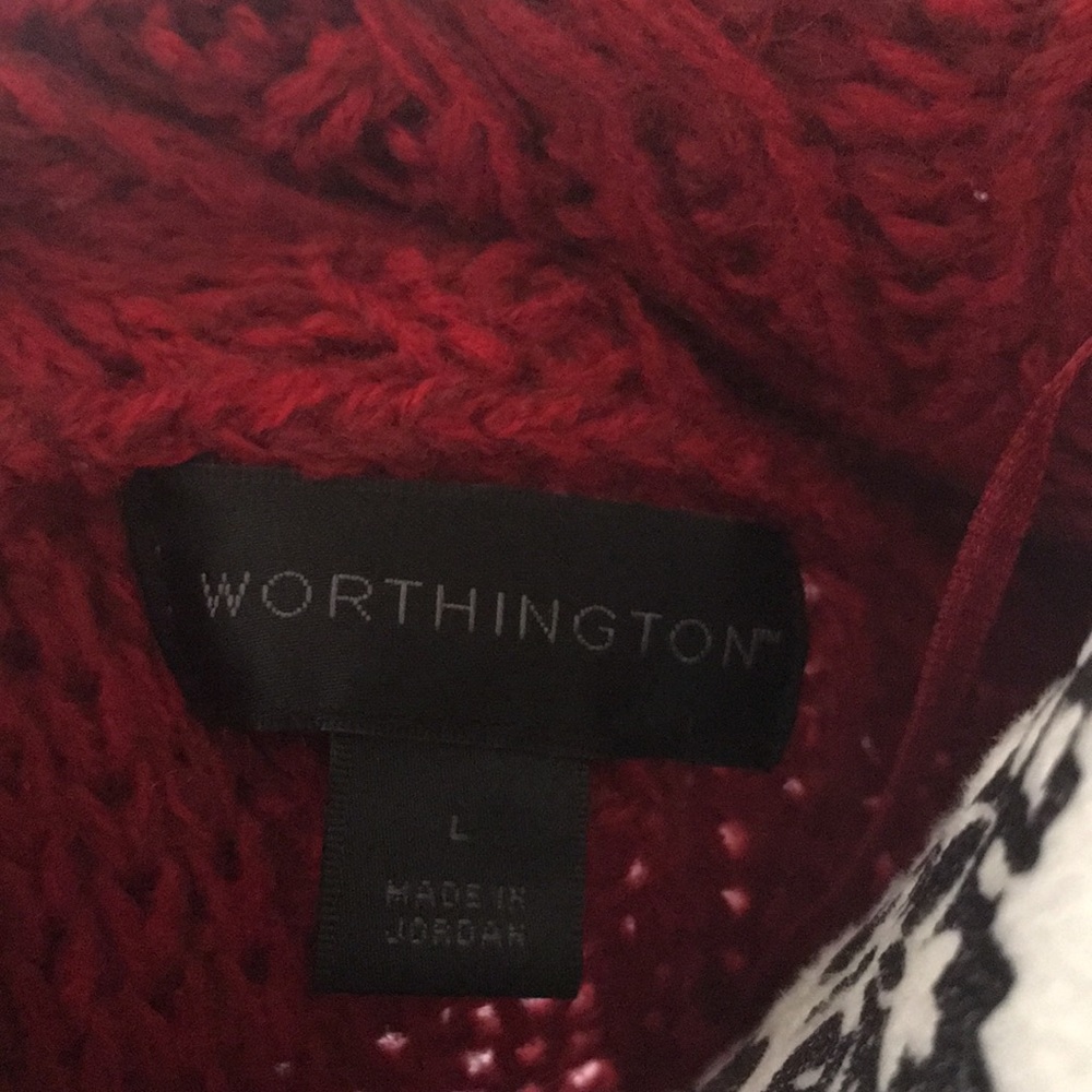 Red sweater - Picture 3 of 5